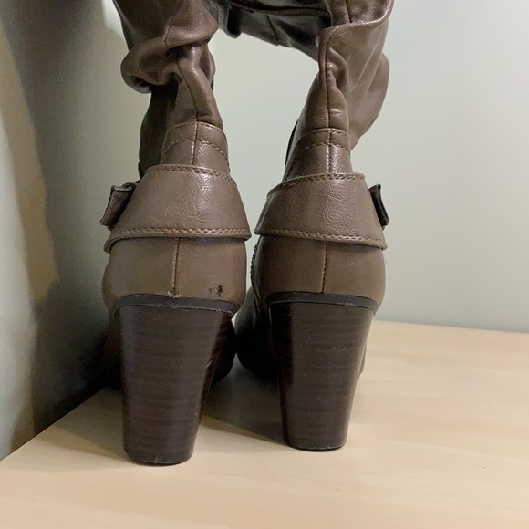 White Mountain Tall Boots Sz 9.5 - Picture 5 of 11